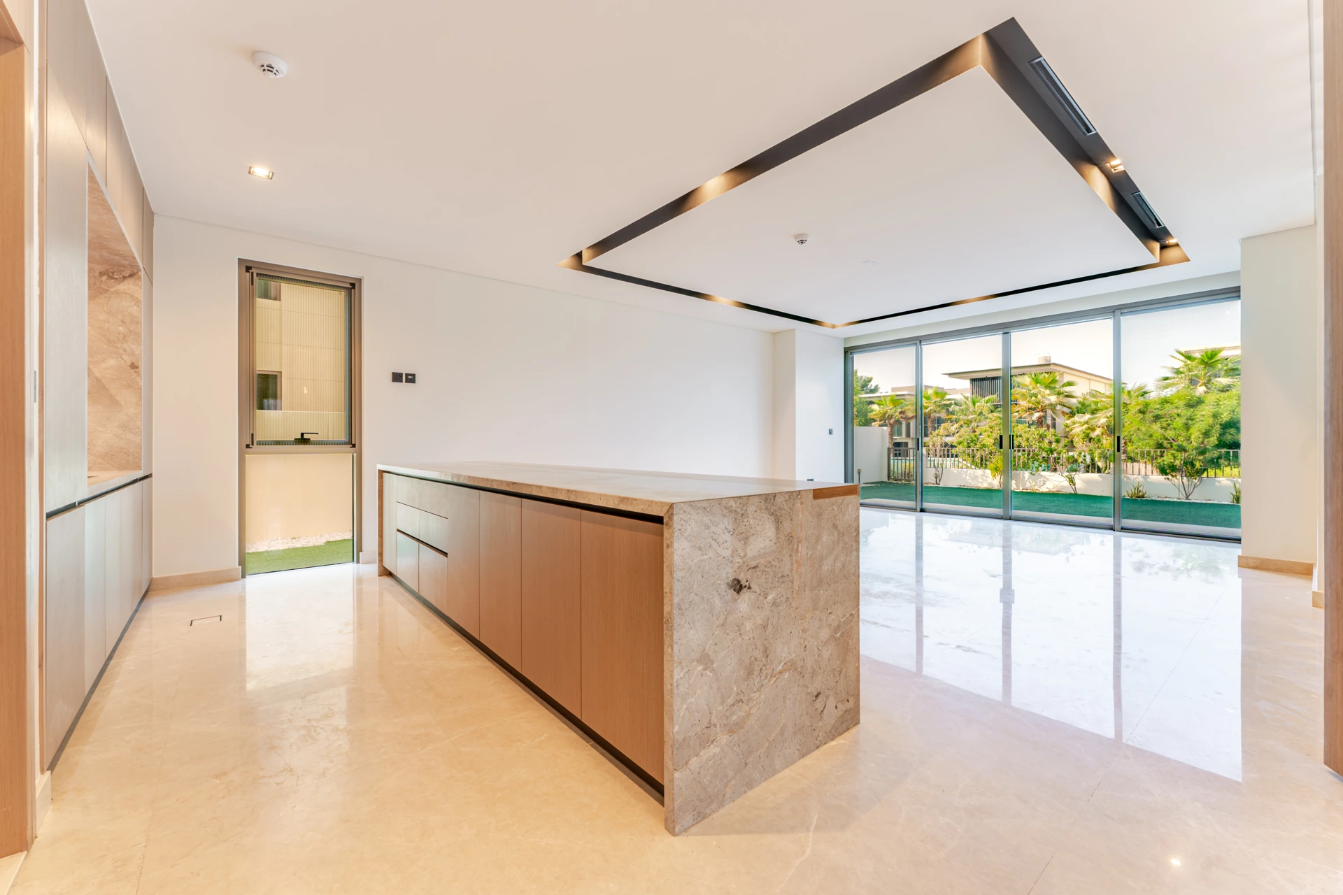 Kitchen at Golf Place D2 Elegant