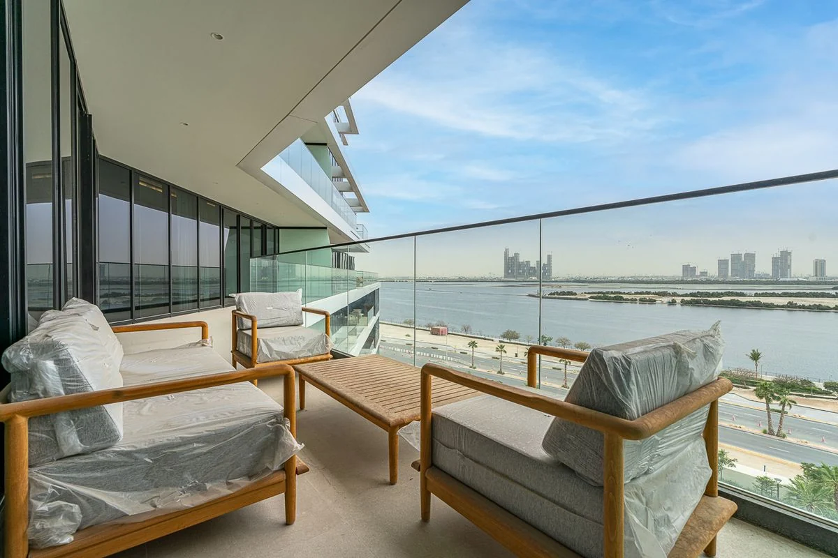 Balcony and outlook over Dubai Creek